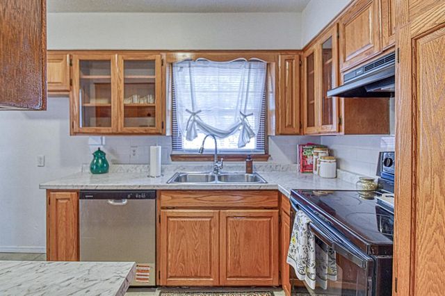 3831 NW Bell Avenue, Lawton, OK 73505