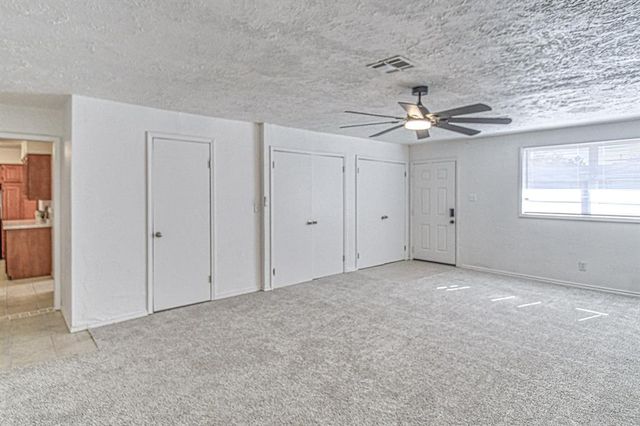 3831 NW Bell Avenue, Lawton, OK 73505