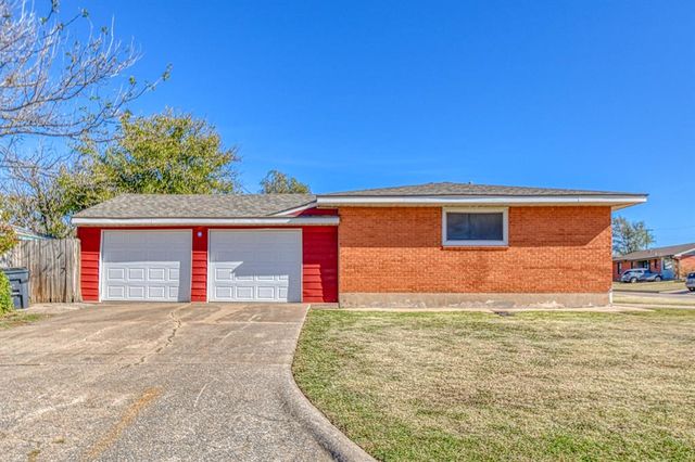 3831 NW Bell Avenue, Lawton, OK 73505