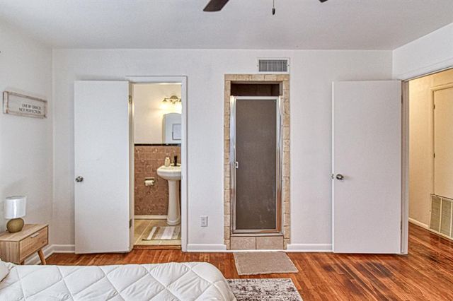 3831 NW Bell Avenue, Lawton, OK 73505