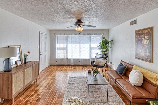 3831 NW Bell Avenue, Lawton, OK 73505