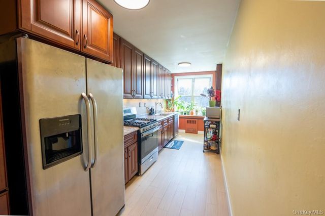 1304 Midland Avenue C25, Yonkers, NY 10704