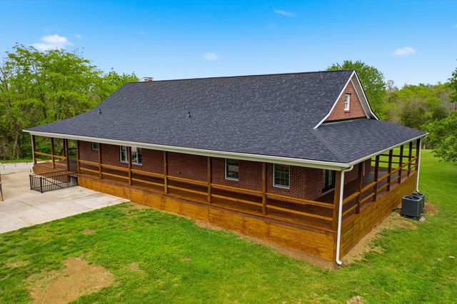 1380 Rice Road, Lawrenceburg, KY 40342
