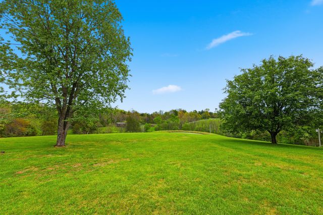 1380 Rice Road, Lawrenceburg, KY 40342