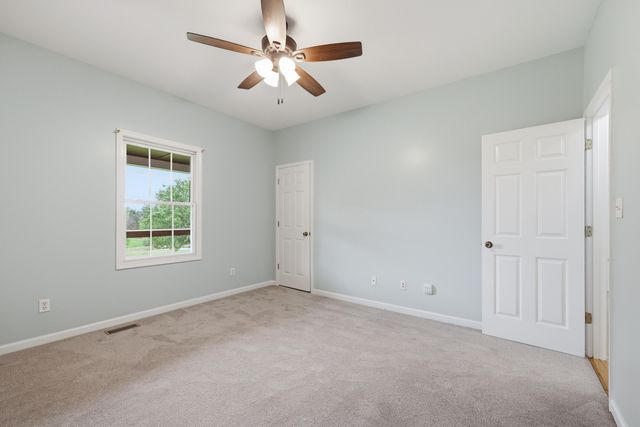 1380 Rice Road, Lawrenceburg, KY 40342