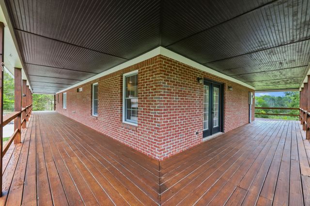 1380 Rice Road, Lawrenceburg, KY 40342