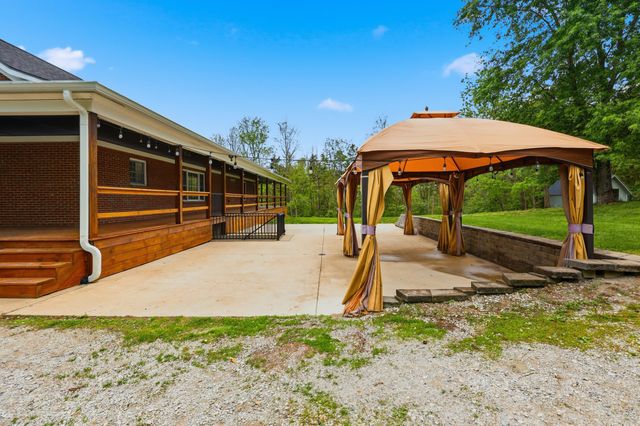 1380 Rice Road, Lawrenceburg, KY 40342