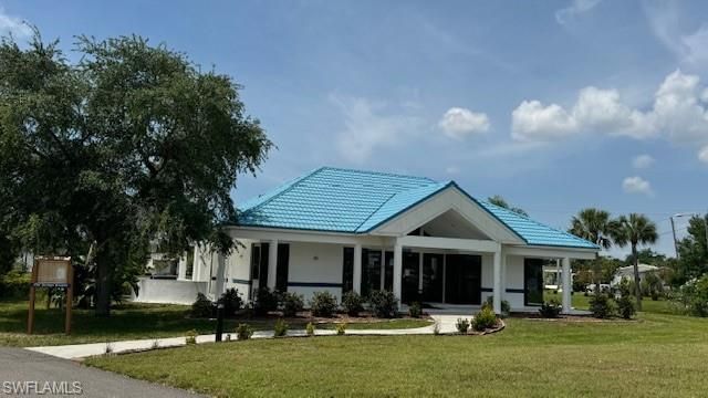 5714 Captain John Smith LOOP, North Fort Myers, FL 33917