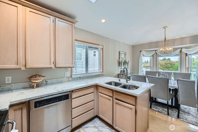 14624 46th Ave S, Tukwila, WA 98168