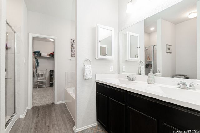 5862 HOPPER CT, New Braunfels, TX 78132