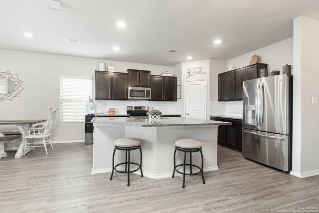 5862 HOPPER CT, New Braunfels, TX 78132