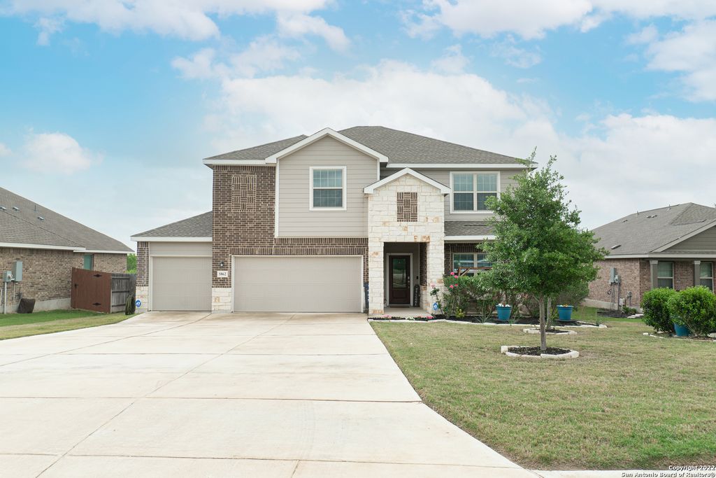 5862 HOPPER CT, New Braunfels, TX 78132