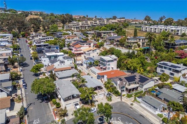2497 E 20th, Signal Hill, CA 90755