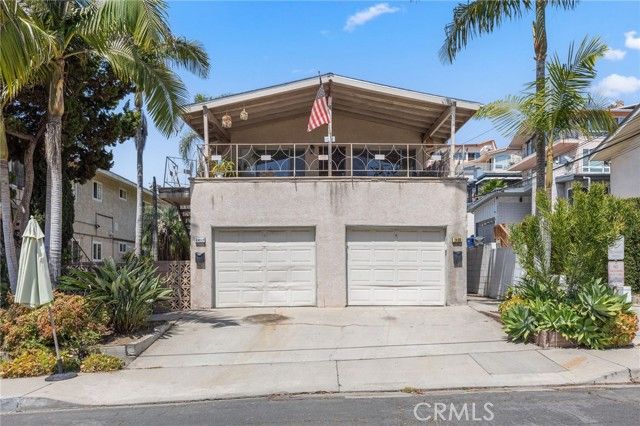 2497 E 20th, Signal Hill, CA 90755