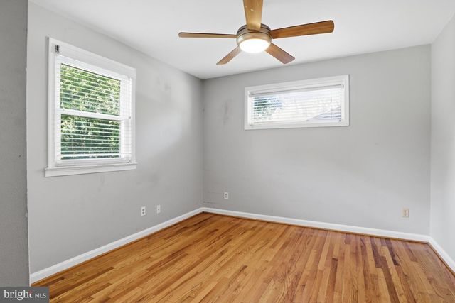 8403 FELTON LN, Alexandria, VA 22308