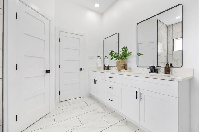 108 Skyline RD, Georgetown, TX 78628