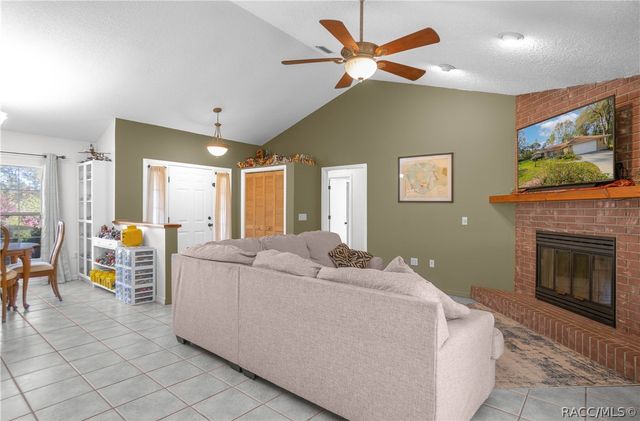 826 E Gaines Lane, Hernando, FL 34442