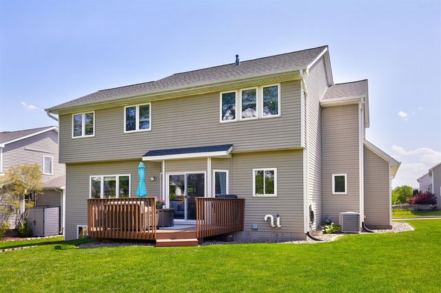7803 Aspen Drive, West Des Moines, IA 50265