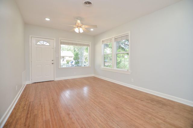 1613 Mulcahy Street, Rosenberg, TX 77471