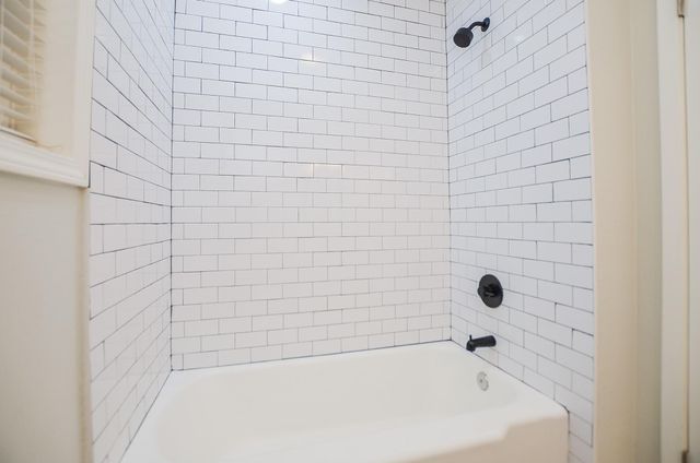 1613 Mulcahy Street, Rosenberg, TX 77471