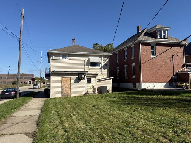 1444 Blake AVENUE, Racine, WI 53404