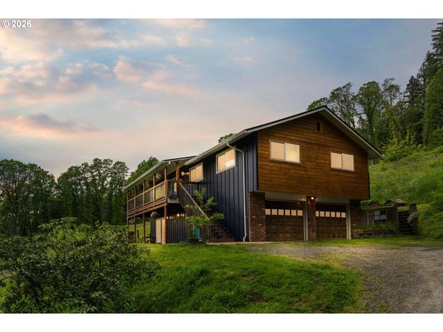 24215 Ne HAPPY HILL Ln, Newberg, OR 97132