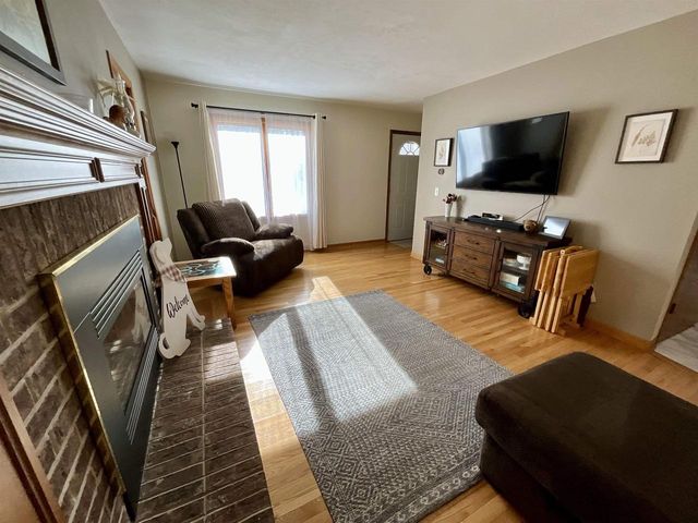 409 Roby Road, Stoughton, WI 53589