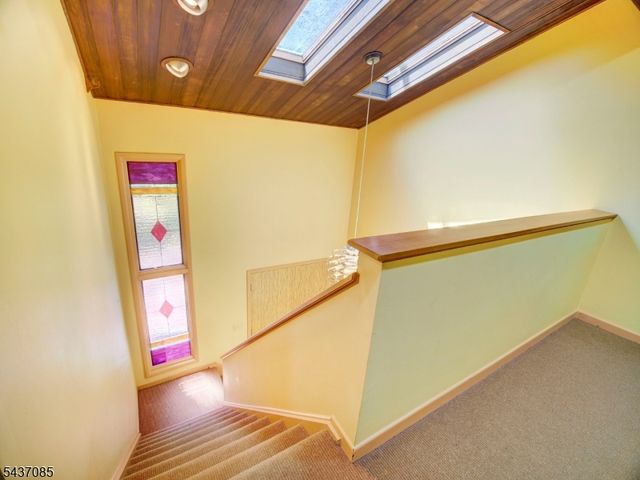 943 Sunset Rdg, Bridgewater Twp., NJ 08807