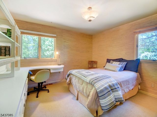 943 Sunset Rdg, Bridgewater Twp., NJ 08807