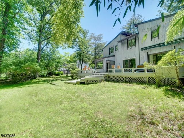 943 Sunset Rdg, Bridgewater Twp., NJ 08807