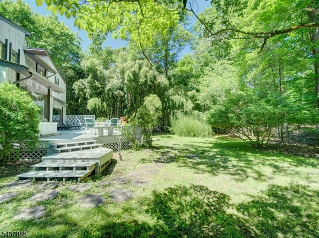 943 Sunset Rdg, Bridgewater Twp., NJ 08807