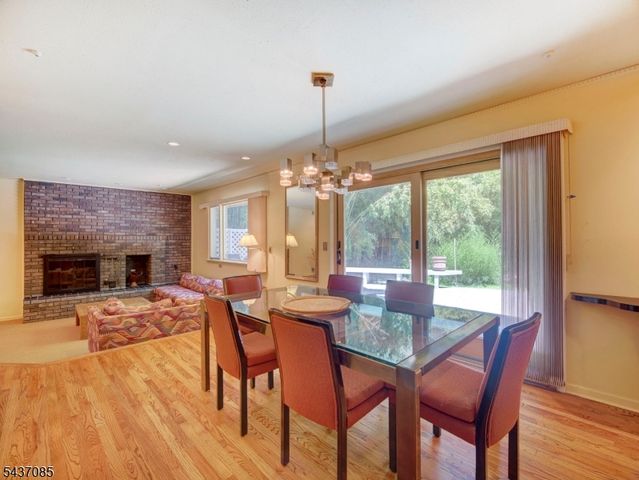 943 Sunset Rdg, Bridgewater Twp., NJ 08807