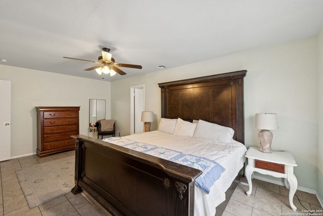 10351 Old Farm, San Antonio, TX 78245