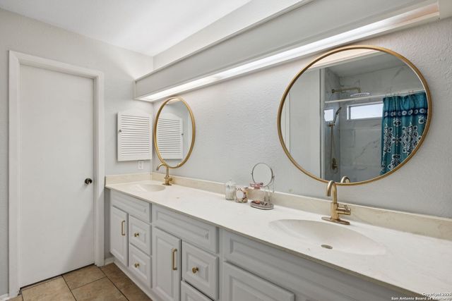 10351 Old Farm, San Antonio, TX 78245