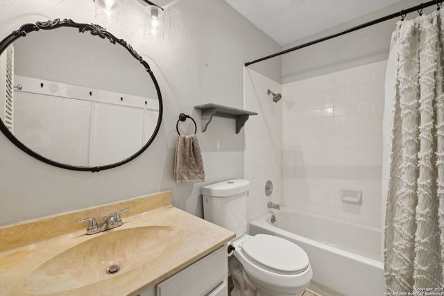 10351 Old Farm, San Antonio, TX 78245