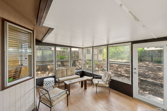 10351 Old Farm, San Antonio, TX 78245