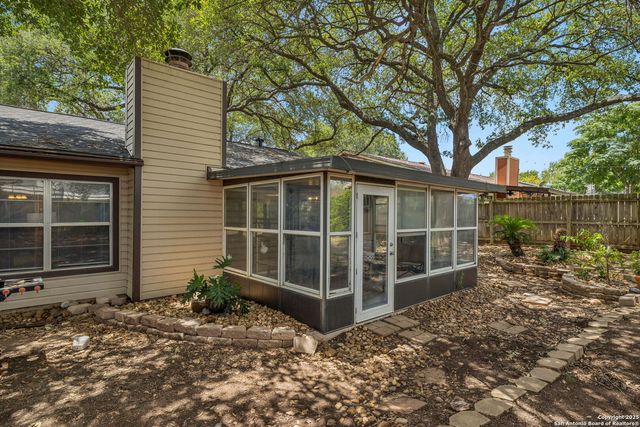 10351 Old Farm, San Antonio, TX 78245
