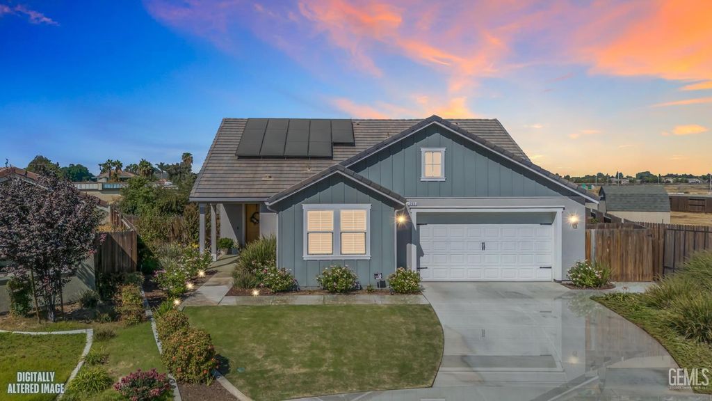 203 Ondarroa Court, Bakersfield, CA 93314