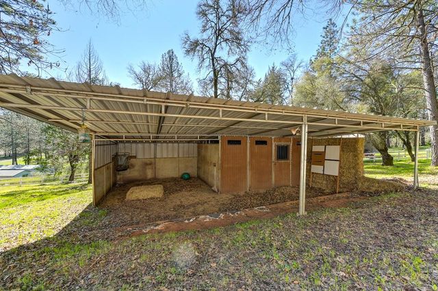 2017 Oak Hill Ln, Meadow Vista, CA 95722