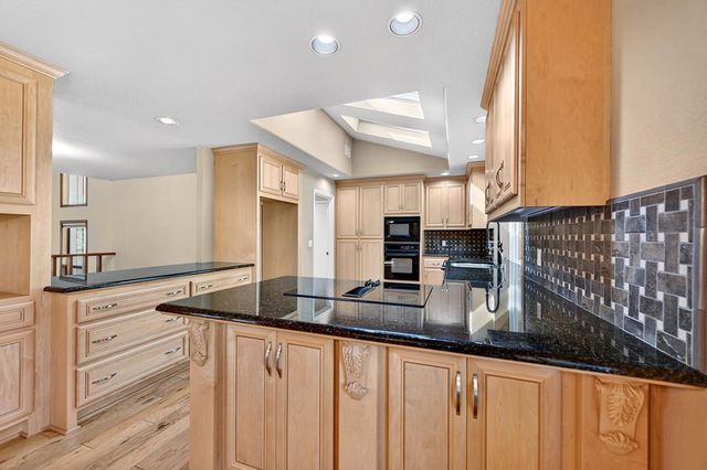 2017 Oak Hill Ln, Meadow Vista, CA 95722