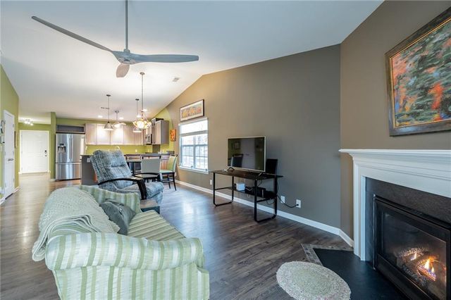 39 Dragoon Court, Rossville, GA 30741