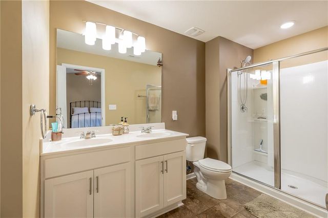 39 Dragoon Court, Rossville, GA 30741