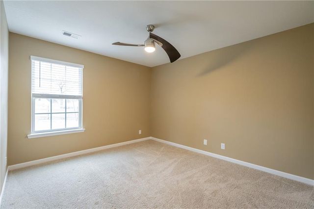 39 Dragoon Court, Rossville, GA 30741