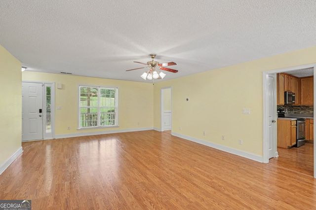306 Park Chase Court, Griffin, GA 30224