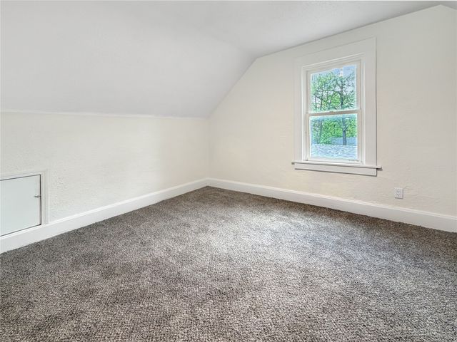 6200 S Union Street, Des Moines, IA 50315