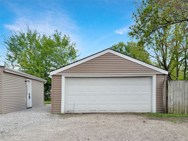 6200 S Union Street, Des Moines, IA 50315