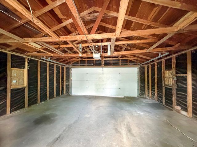 6200 S Union Street, Des Moines, IA 50315