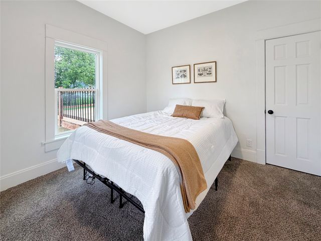 6200 S Union Street, Des Moines, IA 50315