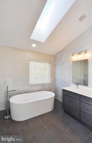 5507 EDSON LN, North Bethesda, MD 20852