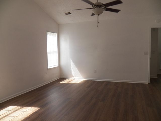 8382 Water Ash Way, North Charleston, SC 29420